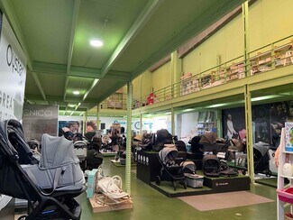 Plus de détails pour Industriel/Logistique à louer