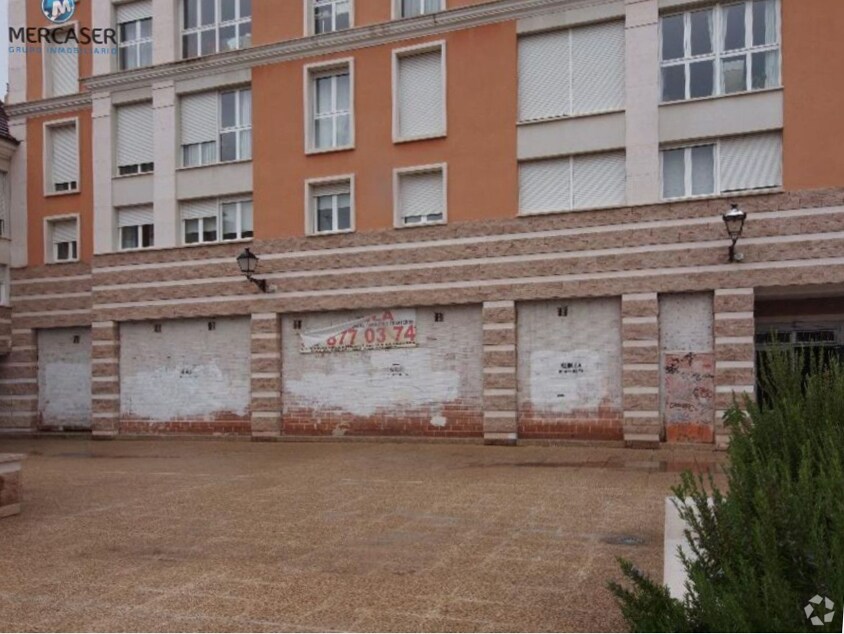 Local commercial dans Alcalá de Henares, Madrid à louer Photo intérieure– Image 1 sur 9