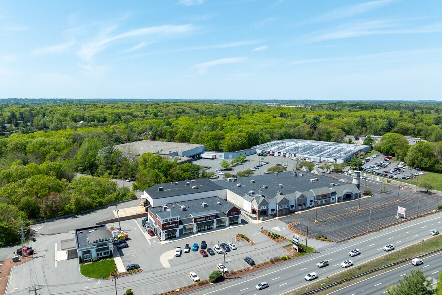 24-38 Broadway, Lynnfield, MA à louer - Aérien – Image 3 sur 6