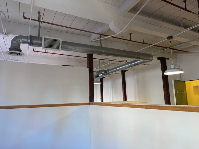 163 Exchange St, Pawtucket, RI à louer - Photo de l’immeuble – Image 2 sur 10