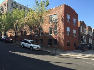 Plus de détails pour 245 McClellan St, Bronx, NY - Logement à vendre