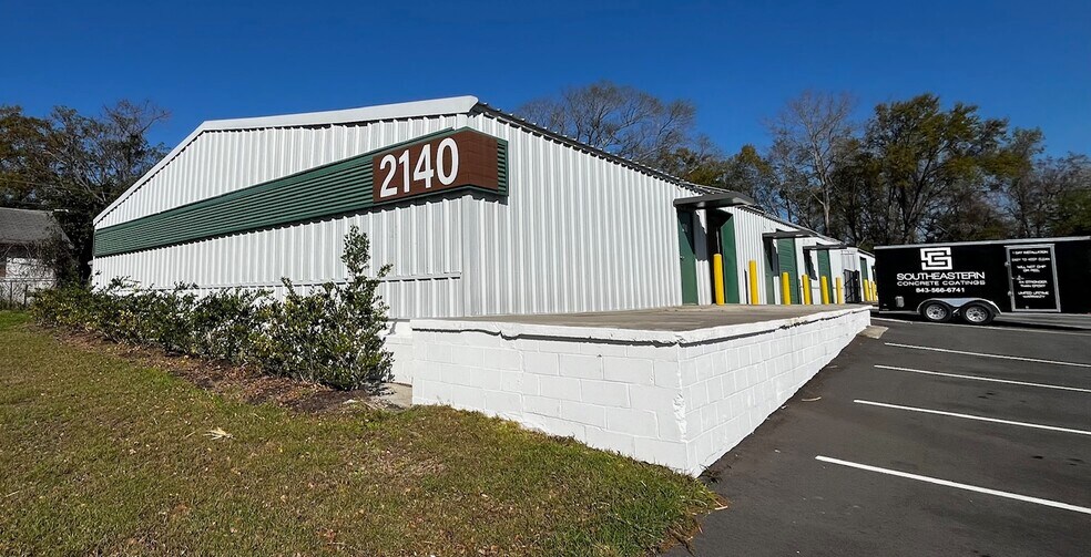 2140 Beaufort Ave, North Charleston, SC à louer - Photo de l’immeuble – Image 2 sur 5