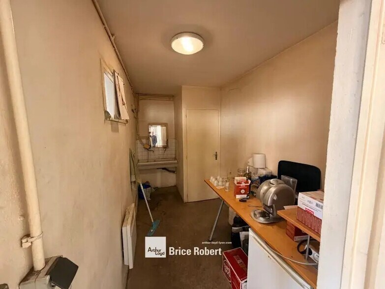 54 Avenue Des Bruyères, Décines-Charpieu à louer - Photo intérieure – Image 3 sur 10