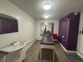 239-241 Hessle Rd, Hull à louer Photo intérieure– Image 2 sur 9