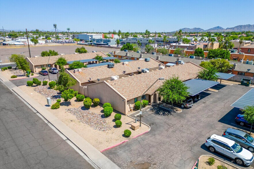 3027-3045 E Grandview Rd, Phoenix, AZ à vendre - Photo de l’immeuble – Image 3 sur 31