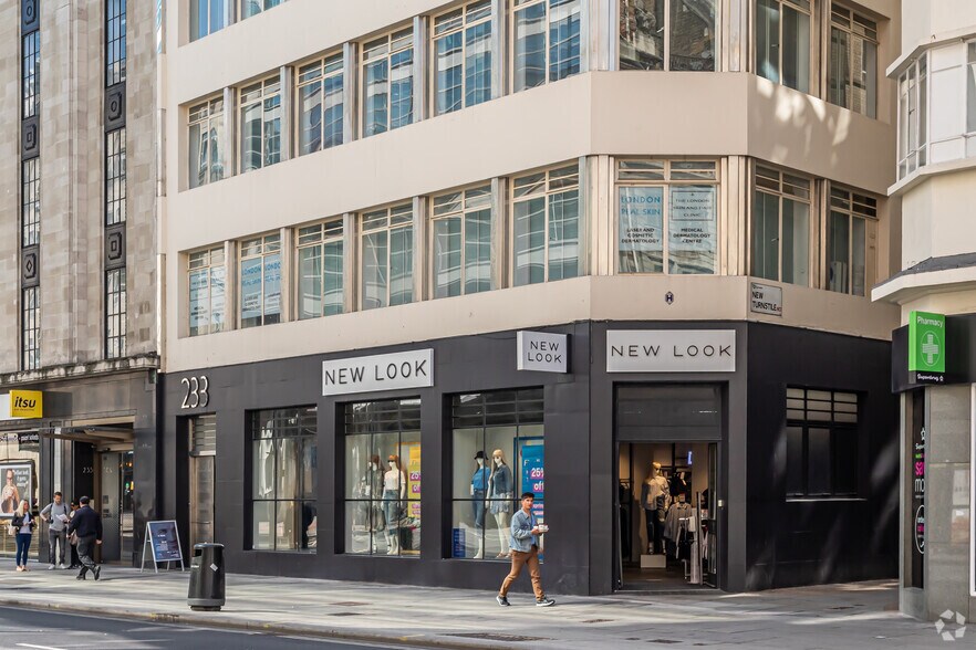 233 High Holborn, Londres à louer - Photo de l’immeuble – Image 2 sur 4
