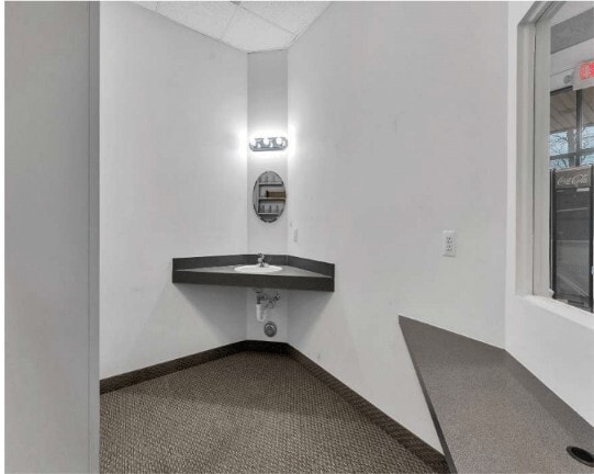 4001 Stone School Rd, Ann Arbor, MI à louer Photo intérieure– Image 1 sur 5