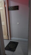 240-19 Jamaica Ave, Bellerose, NY à louer - Vidéo sur l’annonce professionnelle