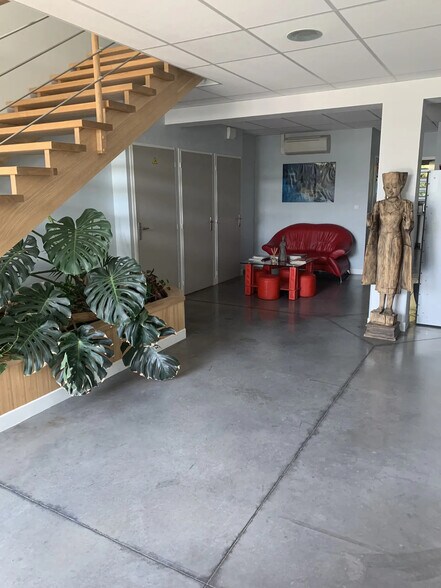 Bureau dans Toulouse à louer - Hall d’entrée – Image 3 sur 5