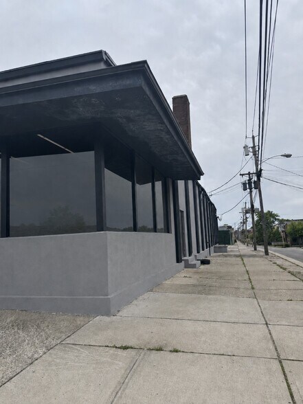 347 E 22nd St, Paterson, NJ à vendre - Photo de l’immeuble – Image 2 sur 11