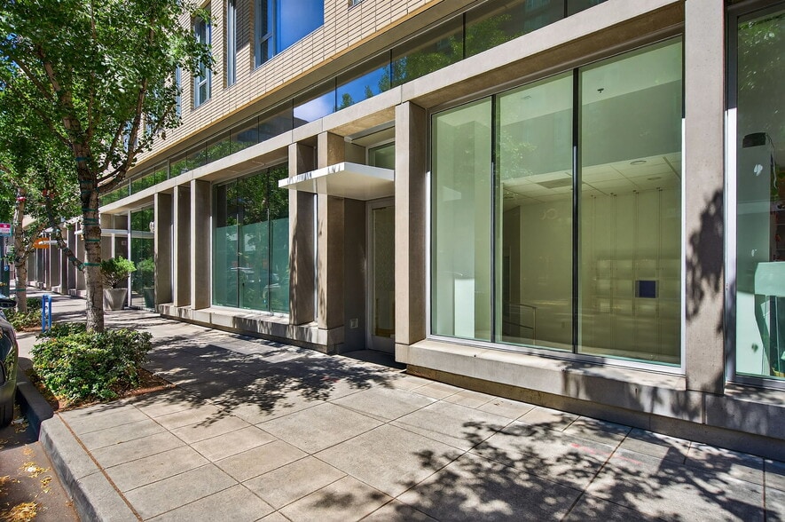 923 NW Glisan St, Portland, OR à louer - Photo de l’immeuble – Image 3 sur 3
