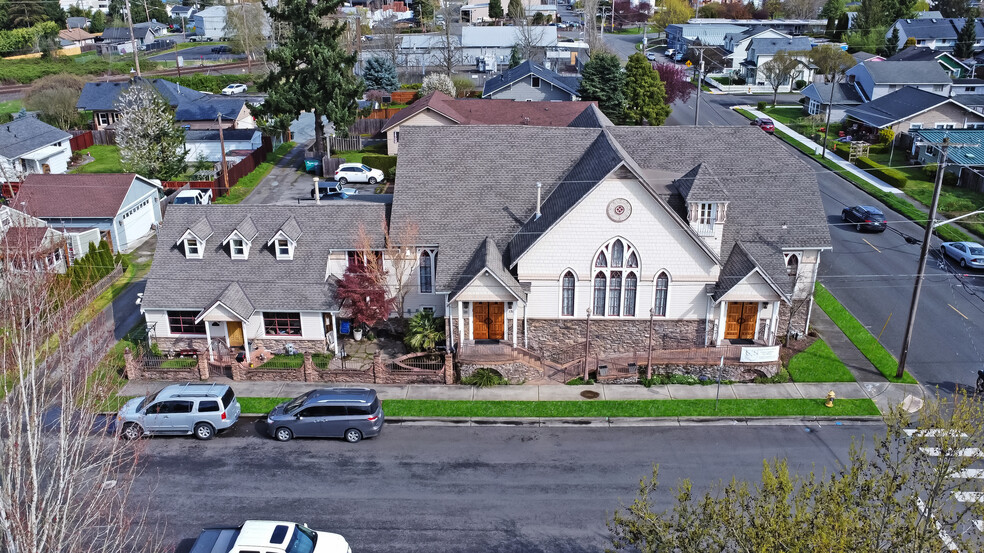 1313 Washington St, Sumner, WA à vendre - Photo de l’immeuble – Image 2 sur 24