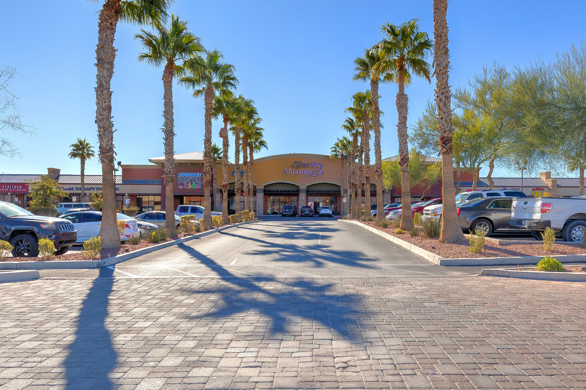 825-955 W Craig Rd, North Las Vegas, NV à louer Photo de l’immeuble– Image 1 sur 14