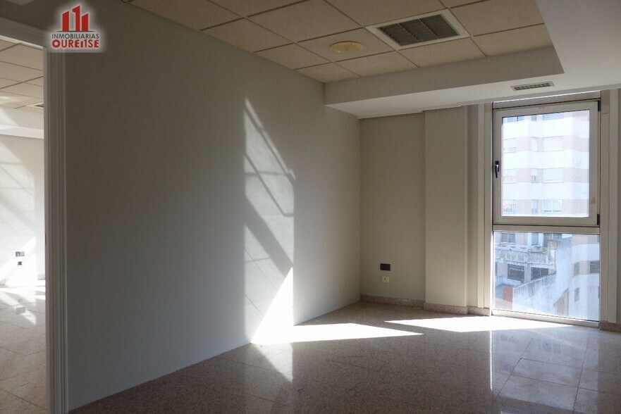 Bureau dans Ourense, Orense à louer - Photo de l’immeuble – Image 3 sur 12