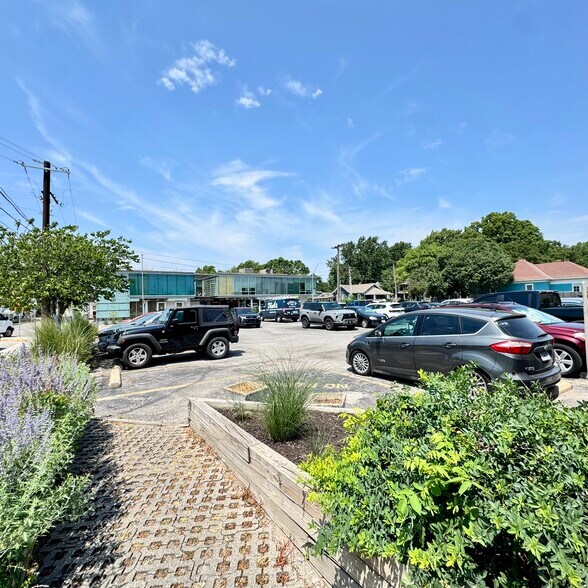 404-406 W 75th St, Kansas City, MO à louer - Photo de l’immeuble – Image 2 sur 8