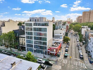 Plus de détails pour 1044 Bedford Ave, Brooklyn, NY - Logement à vendre