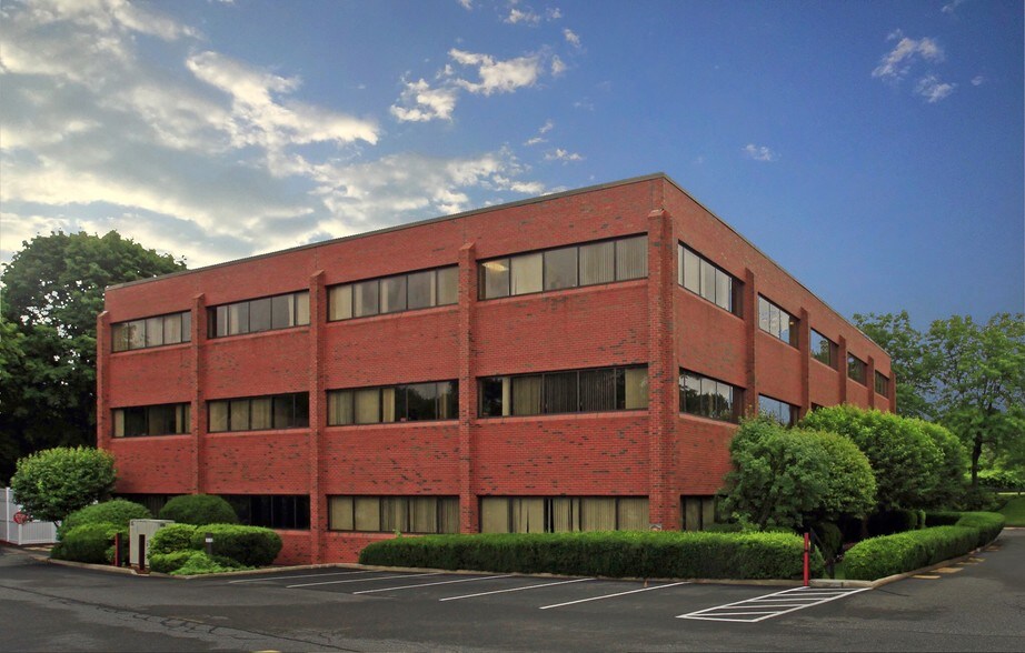 190 N Main St, Natick, MA à louer - Photo de l’immeuble – Image 1 sur 1