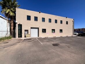 1805 W Van Buren St, Phoenix, AZ à louer Photo intérieure– Image 1 sur 12