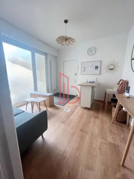 Bureau dans Bordeaux à louer - Photo intérieure – Image 1 sur 5