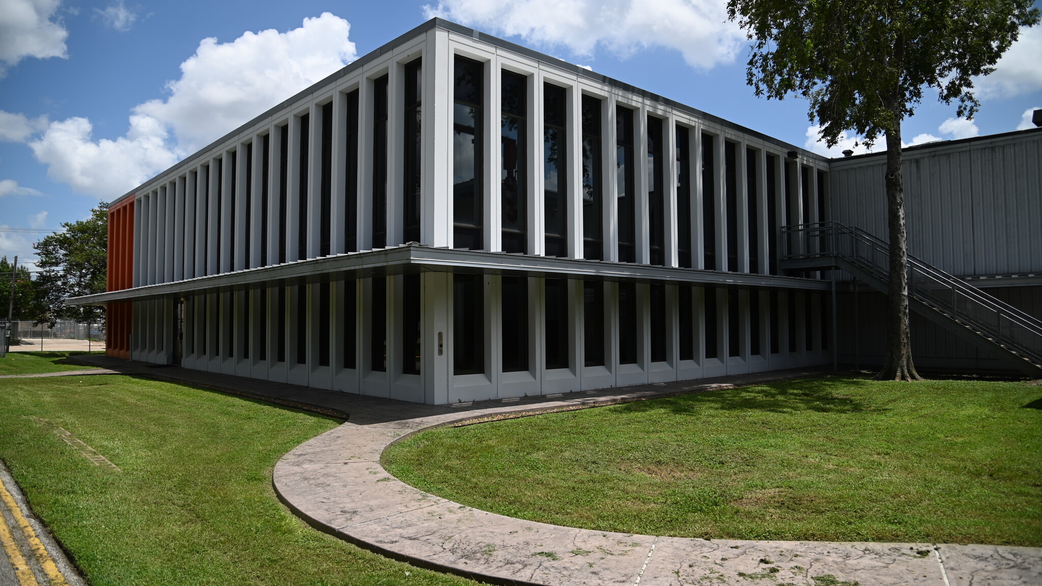1717 Brittmoore Rd, Houston, TX à louer Photo de l’immeuble– Image 1 sur 19