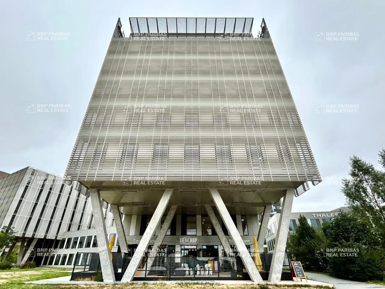 Bureau dans Saint-Jacques-de-la-Lande à vendre Photo de l’immeuble– Image 1 sur 9