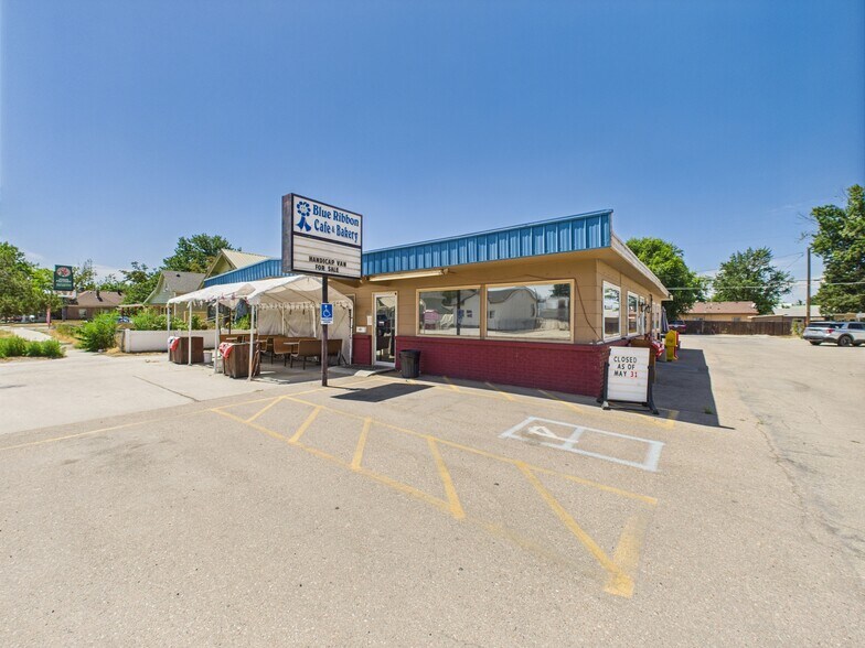 515 S Washington Ave, Emmett, ID à vendre - Photo de l’immeuble – Image 3 sur 54