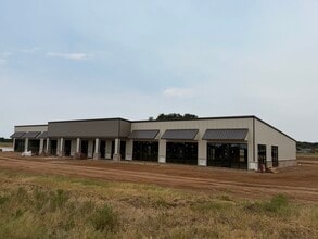 1001 Industrial Ct, Weatherford, TX à louer Photo intérieure– Image 1 sur 3