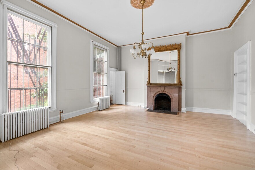 505 Cathedral St, Baltimore, MD à louer - Photo de l’immeuble – Image 3 sur 6