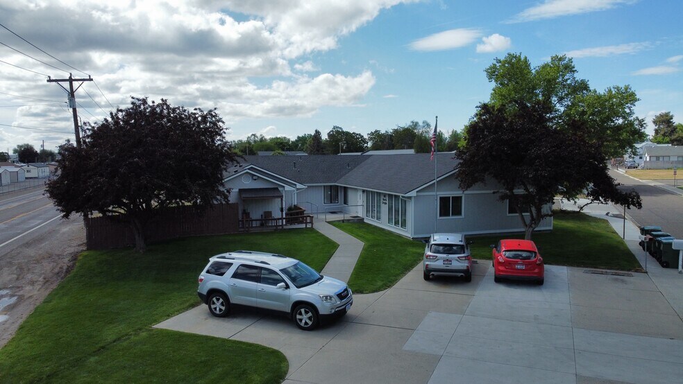 995 N Oregon St, Ontario, OR à vendre - Photo de l’immeuble – Image 1 sur 4