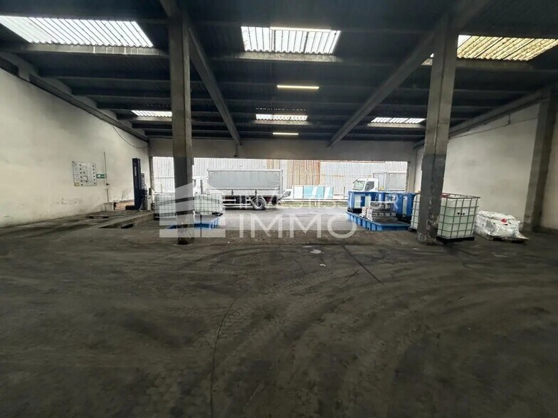 Local d'activités dans Vitry-sur-Seine à vendre - Photo intérieure – Image 2 sur 3