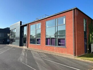 Plus de détails pour Sitka Dr, Shrewsbury - Bureau/Médical à louer