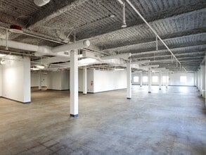 159 4th Ave N, Nashville, TN à louer Photo intérieure– Image 1 sur 5
