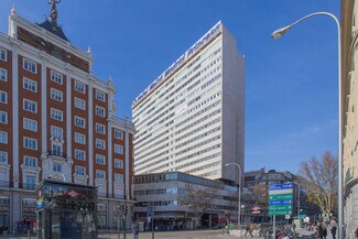 Plus de détails pour Calle De La Princesa, 25, Madrid - Bureau à louer
