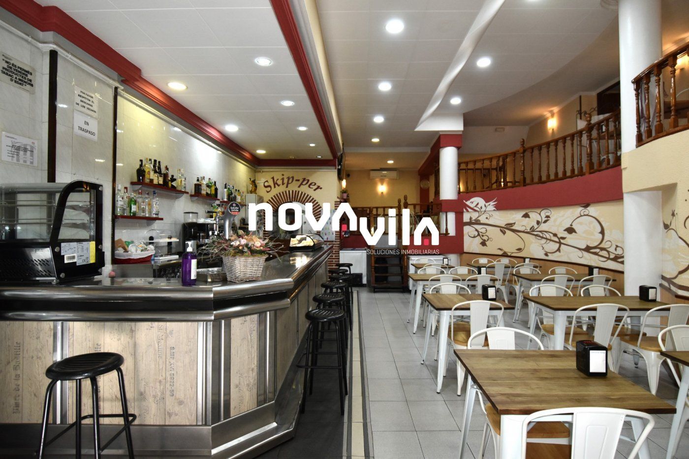 Local commercial dans Gavà, Barcelona à louer Plan d’étage– Image 1 sur 8