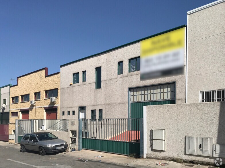 Industriel/Logistique dans Leganés, Madrid à vendre - Photo principale – Image 1 sur 2