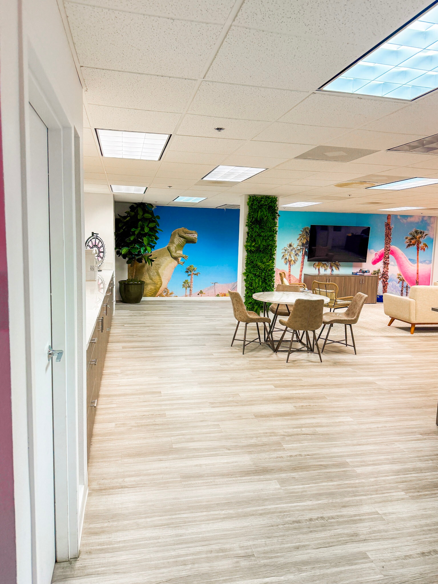 73733 Fred Waring Dr, Palm Desert, CA à louer Photo intérieure– Image 1 sur 17