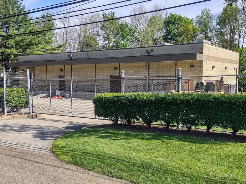 161 Tarbell St, Akron, OH à vendre - Photo de l’immeuble – Image 2 sur 20