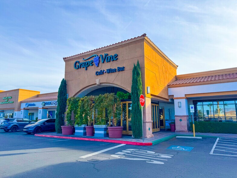 7501-7591 W Lake Mead Blvd, Las Vegas, NV à louer - Photo de l’immeuble – Image 2 sur 16