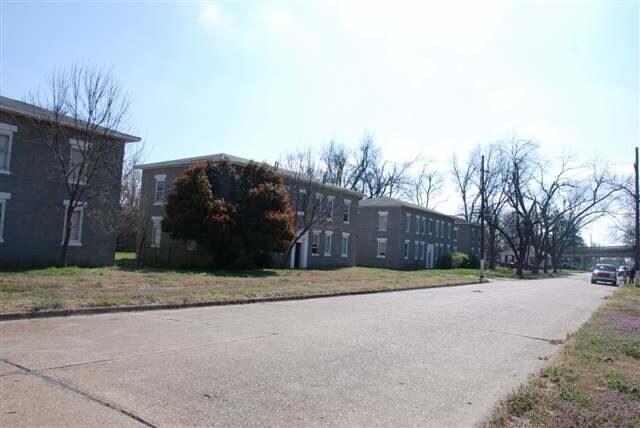 204 Ash St, Newport, AR à vendre - Photo de l’immeuble – Image 2 sur 4