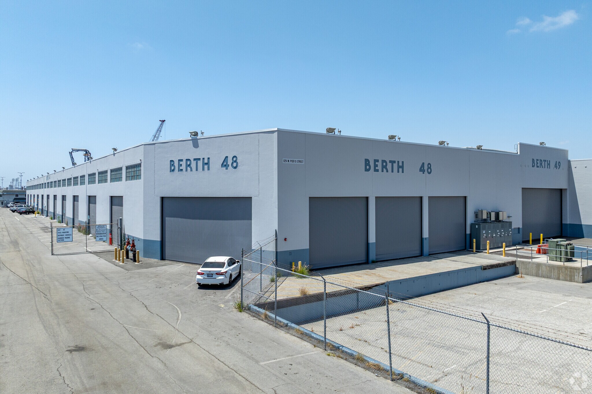 1251 W Pier D St, Long Beach, CA à louer Photo de l’immeuble– Image 1 sur 19