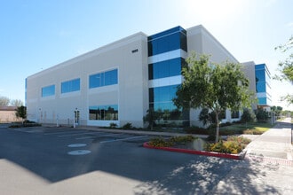 Loop 202 & Price Rd, Chandler, AZ à louer Photo de l’immeuble– Image 2 sur 4