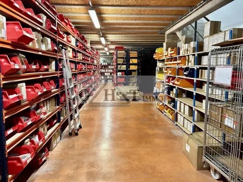 Industriel/Logistique dans Montigny-lès-Cormeilles à vendre Photo intérieure– Image 1 sur 5