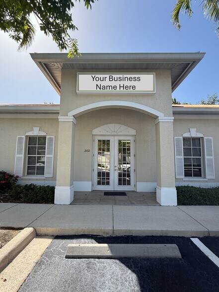 12342 Tamiami Trl, Naples, FL à louer - Photo de l’immeuble – Image 2 sur 12