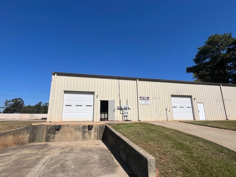 474 Hampshire Dr, Gaffney, SC à louer - Photo de l’immeuble – Image 3 sur 18