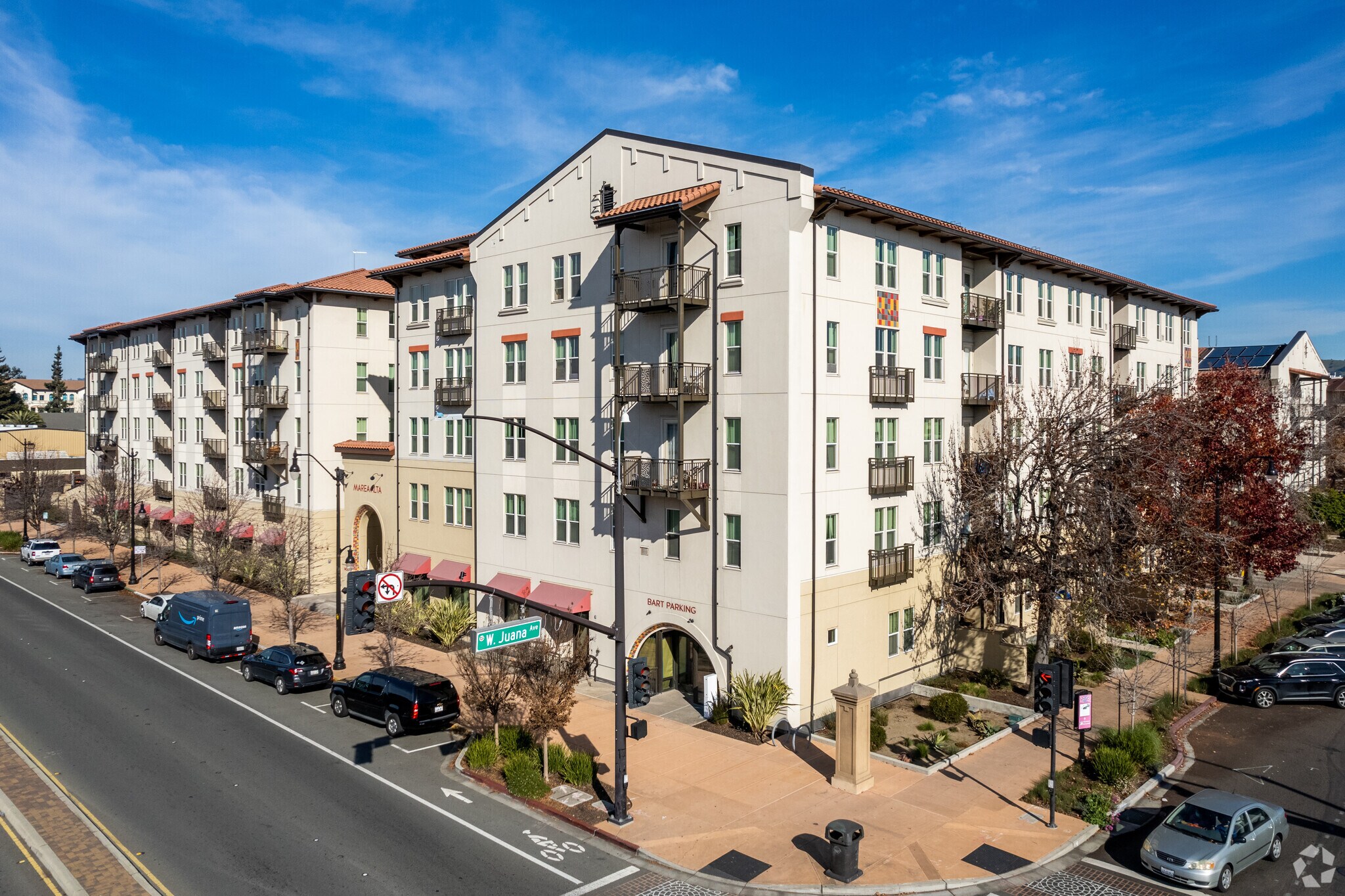 1400-1498 San Leandro Blvd, San Leandro, CA à louer Photo de l’immeuble– Image 1 sur 13