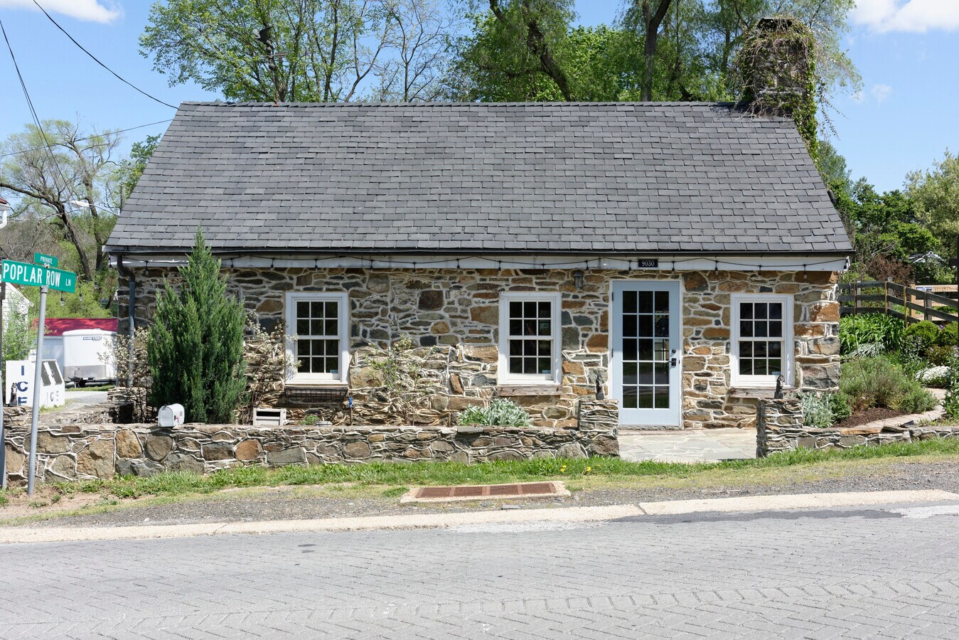 View Photo