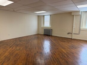 49 Blanchard St, Lawrence, MA à louer Photo intérieure– Image 2 sur 4