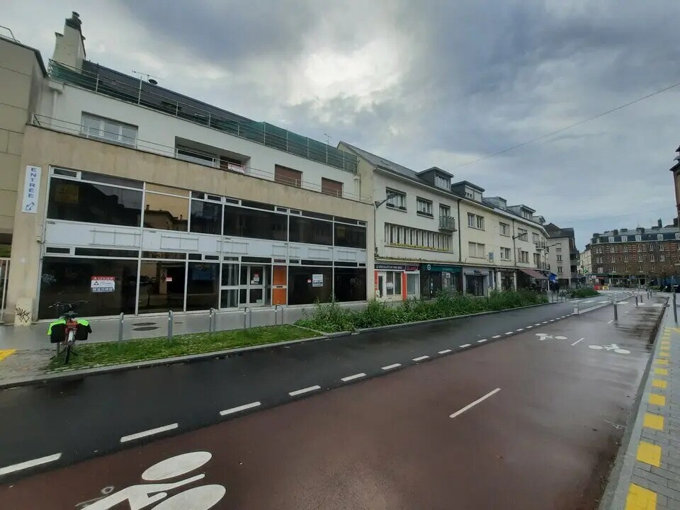 Bureau dans Rouen à louer Photo de l’immeuble– Image 1 sur 20