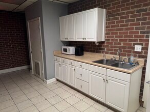 3509 Boulevard, Colonial Heights, VA à louer Photo intérieure– Image 2 sur 7