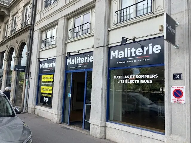 Local commercial dans Lyon à louer - Photo de l’immeuble – Image 1 sur 20
